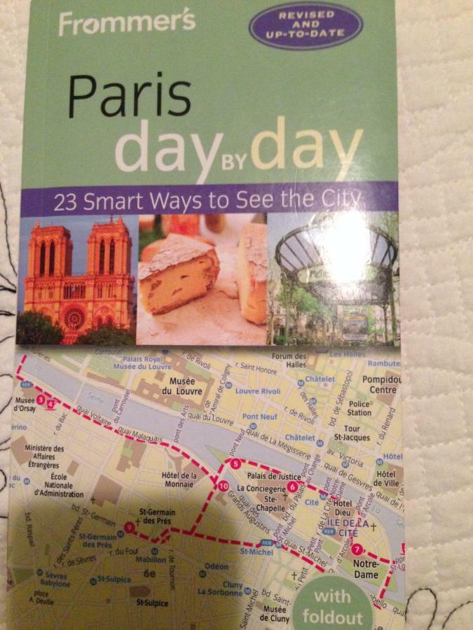 52 Clichy Bed & Breakfast - Chambre D'Hotes Paris Exteriör bild